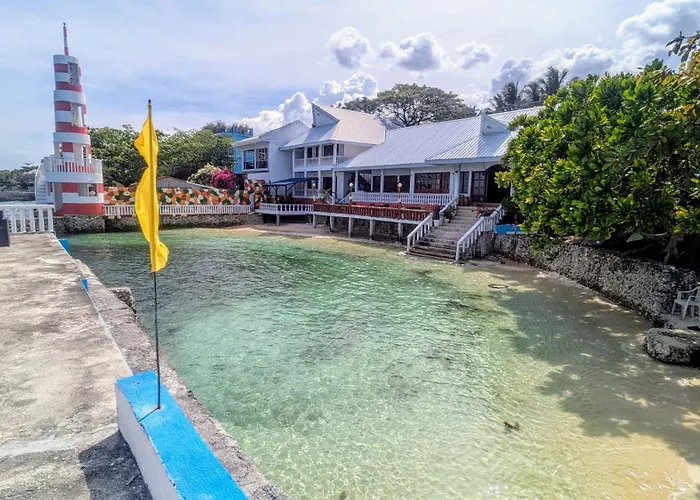 The Lighthouse Hostel Oslob