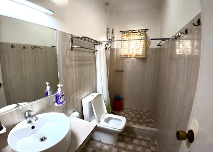 The Lighthouse Hostel Oslob